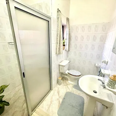 Stunning Spacious With Garden Terrace Gozo